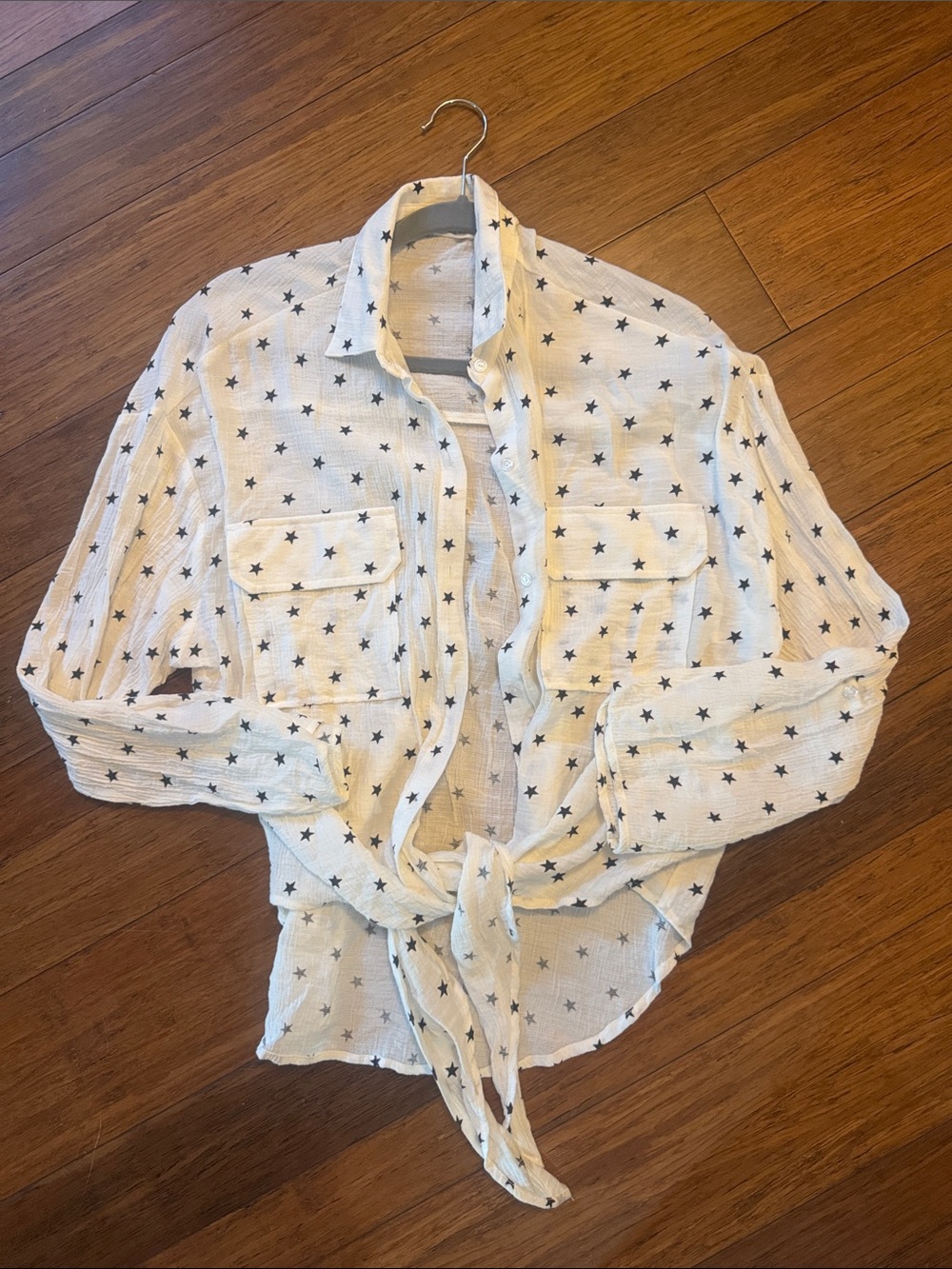 Lush White Star-Print Button-Front Shirt